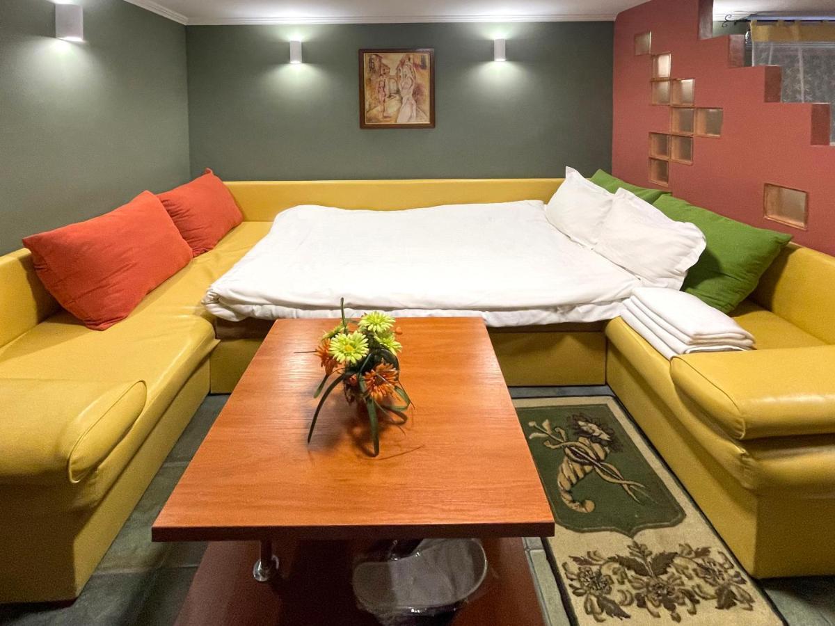 Economy Room In Hotel Eney إلفيف الغرفة الصورة